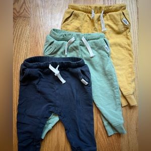H&M Bundle of 3 Joggers, 18M